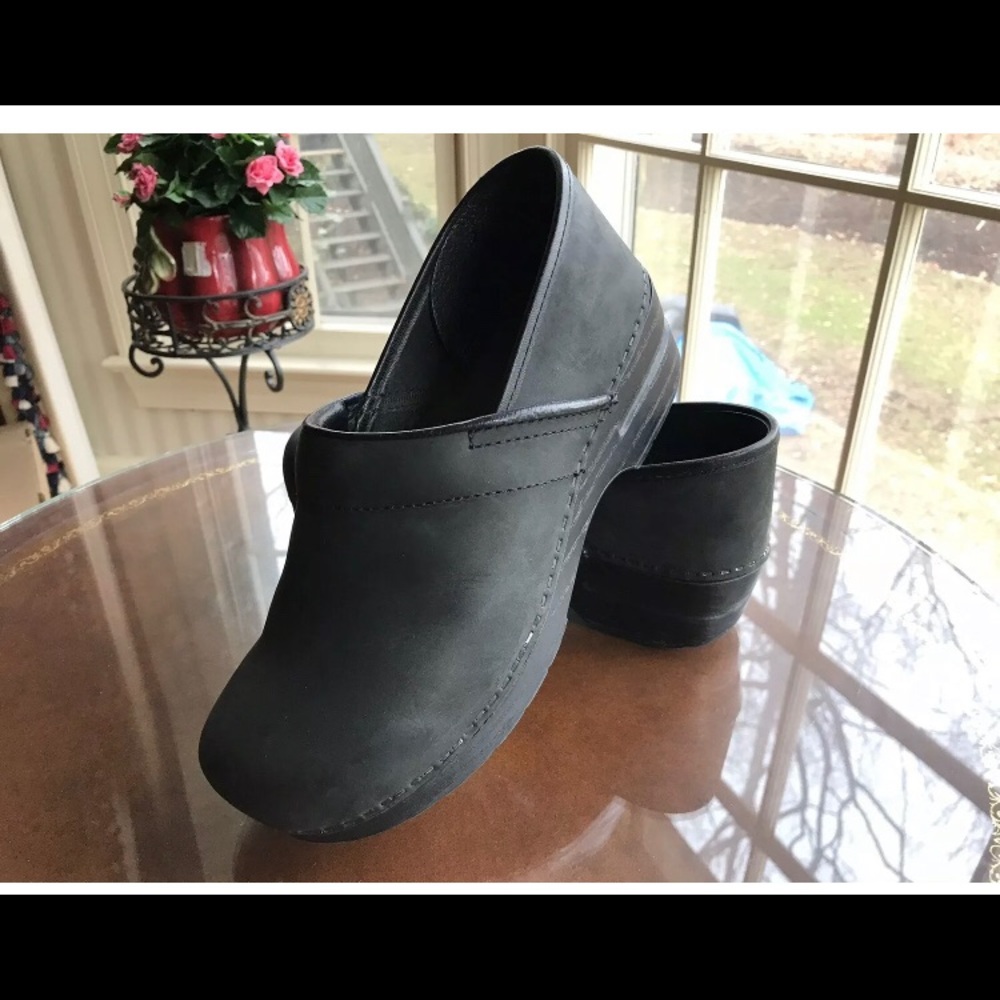 DANSKO PRO XP Black RUGGED Leather clog 40 9.5 10